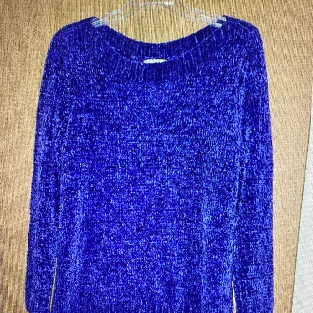 Liz Claiborne Royal Blue Chenille Crew Neck Sweater